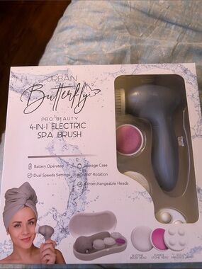 Pro Beauty 4-in-1 Electric Spa Brush — Gray/Pink